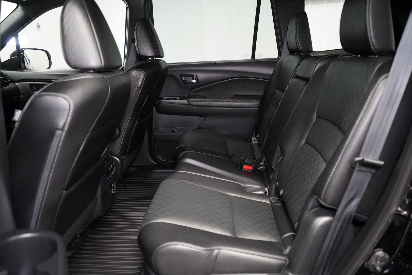 Bentley's Elite Magnum LX Seat