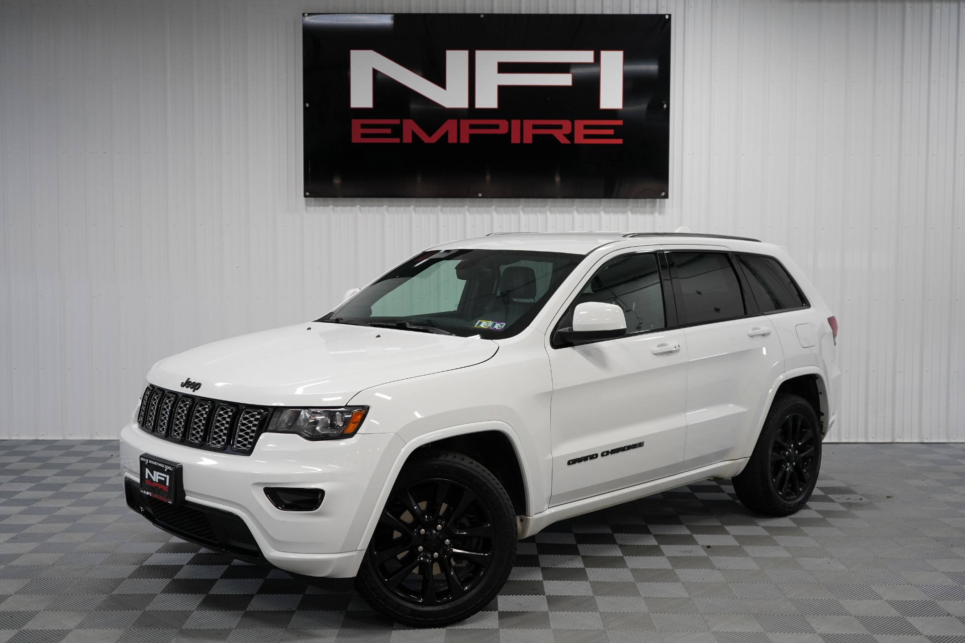 Used 2018 Jeep Grand Cherokee Laredo Sport Utility 4D For Sale (Sold ...