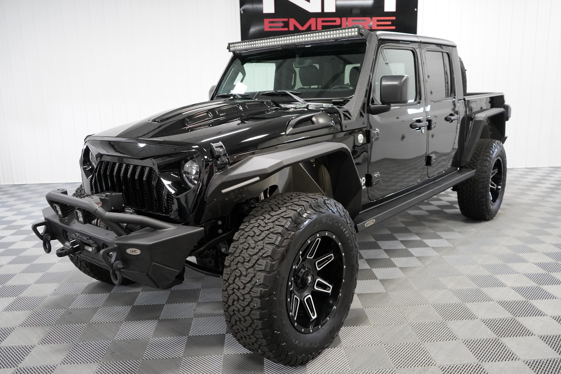 Used Black 2020 Jeep Gladiator Truck for Sale in INDEPENDENCE, MO - KT1802