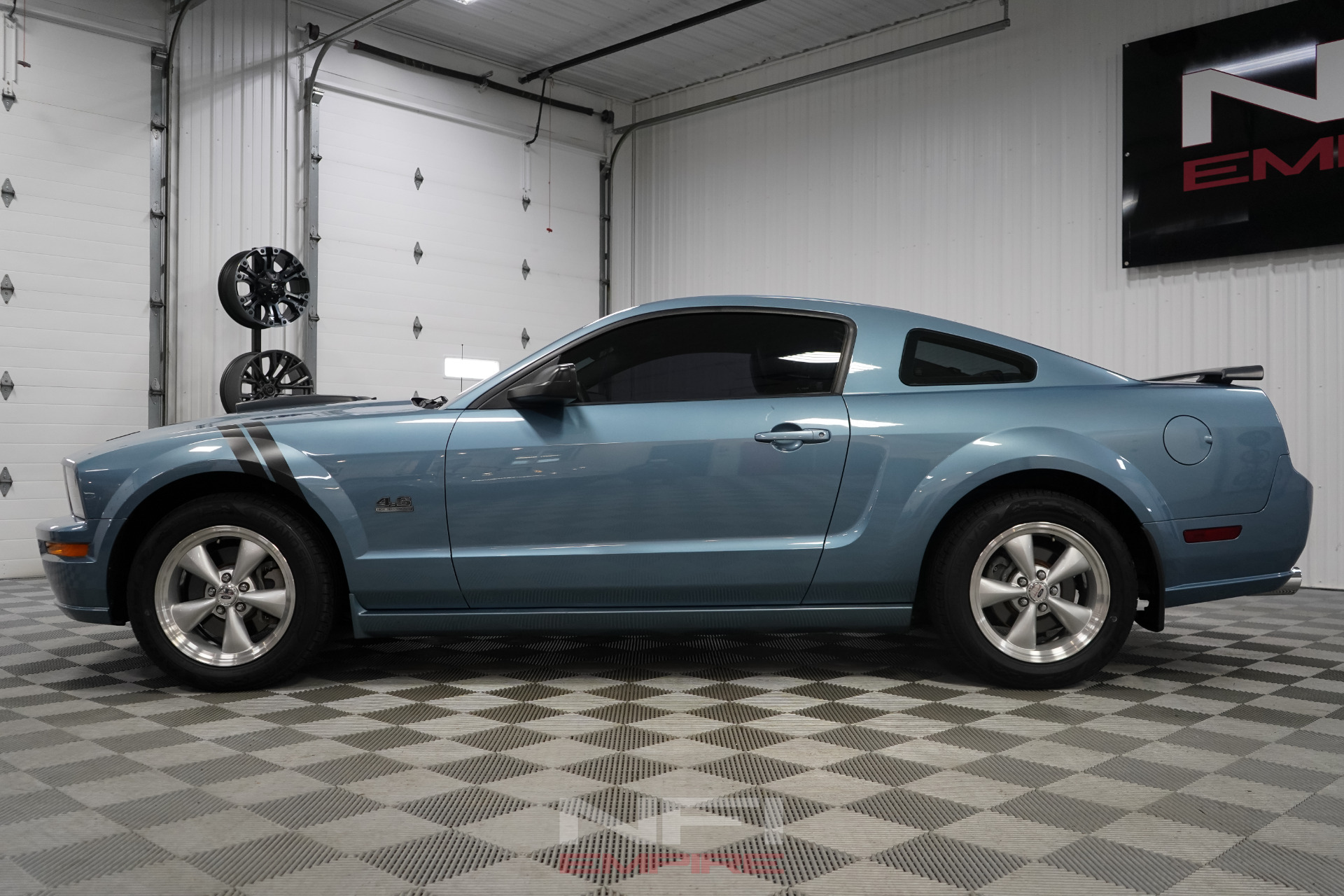 2007 Ford Mustang GT Deluxe Coupe 2D