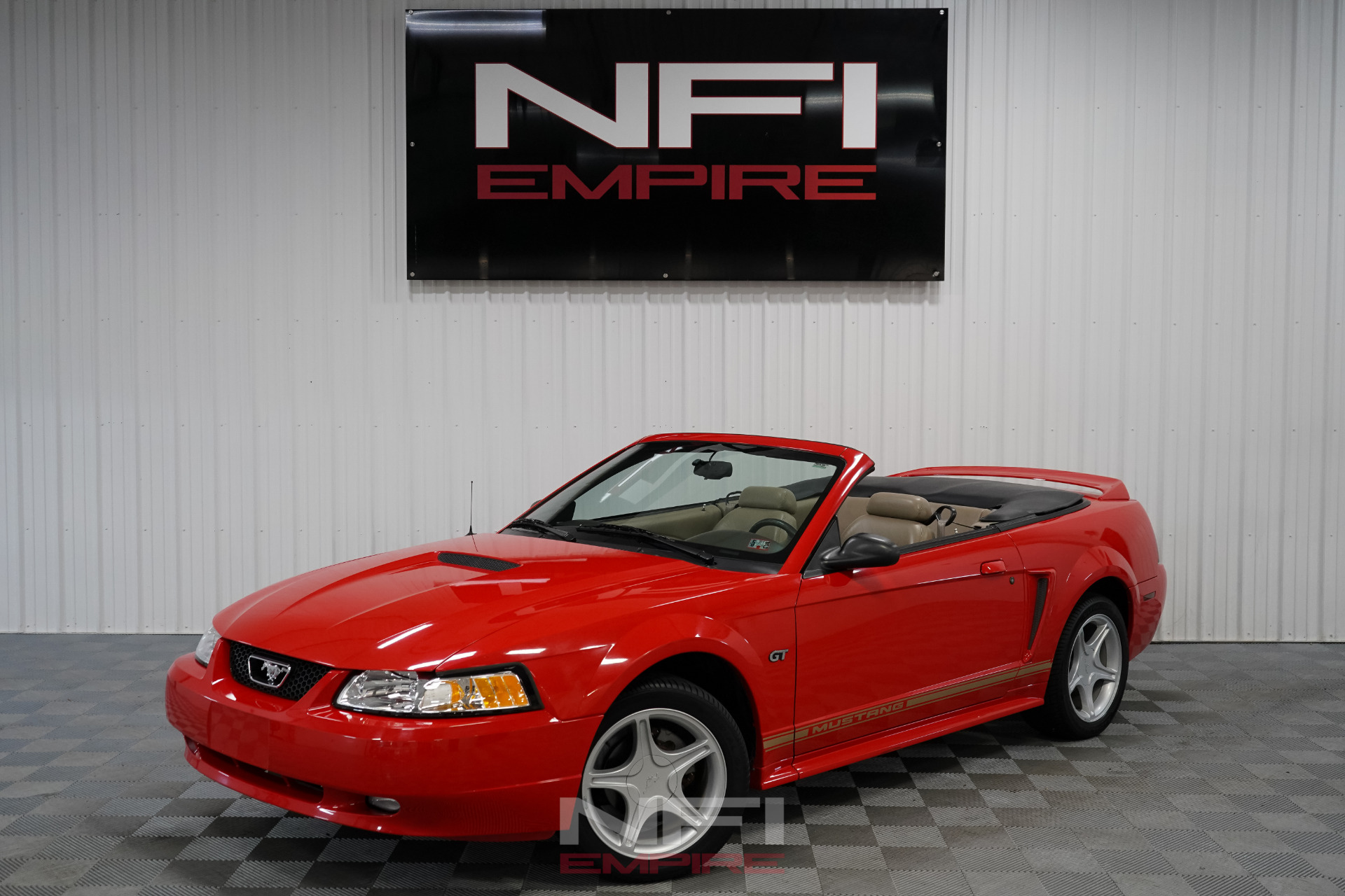 2000 Ford Mustang GT Convertible 2D